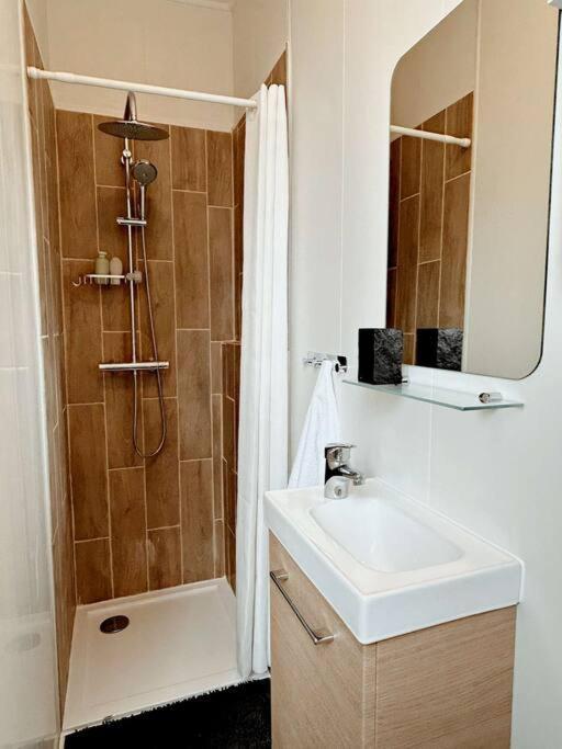 Cosy Dunkerquois Apartment Dunkirk Luaran gambar
